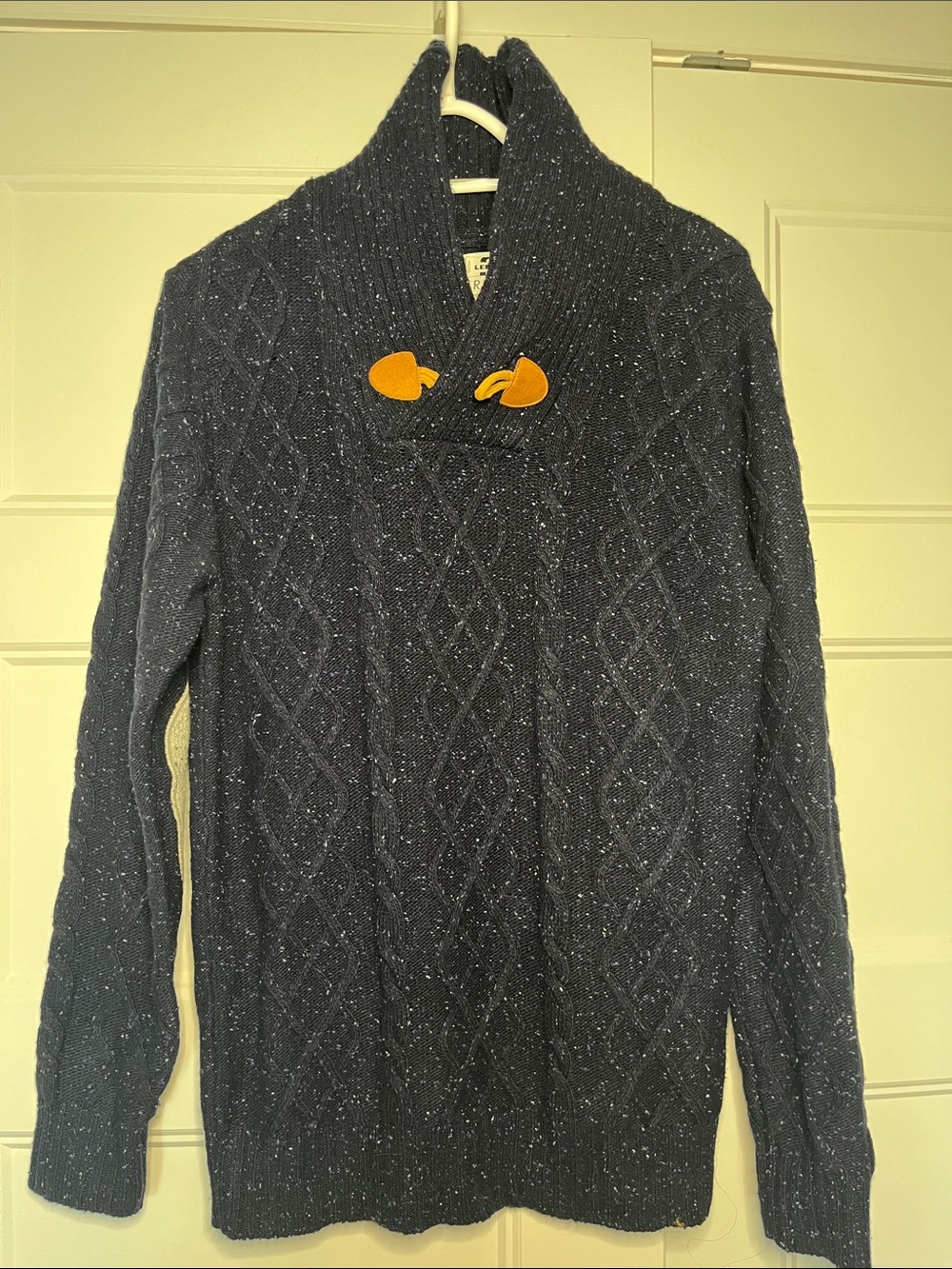 Lamb Whool Men's Navy Collar Cable Knit Sweater with Toggle Closure